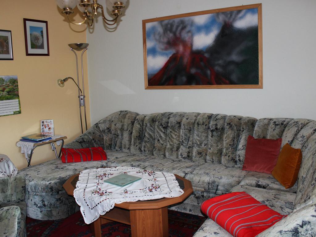 Re-Kreation Apartment Hallschlag Phòng bức ảnh